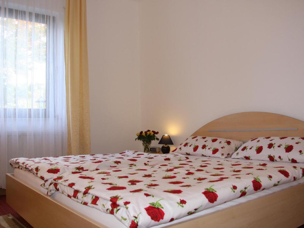Hotel Haus Salzberg Garni Schleiden Ruang foto